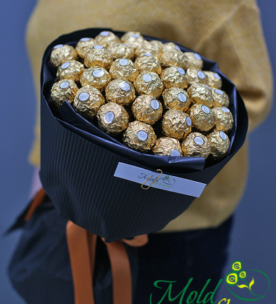 Сладкий букет из Ferrero Rocher (под заказ, 24 часа) Фото 394x433